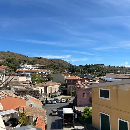 Vista Da Re Holiday home *